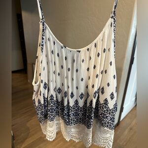 H&M peek-a-boo sleeve floral lace top 6 Medium